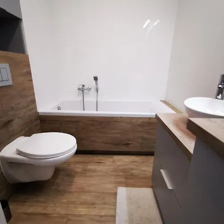 Apartament Siedlce Lägenhet *